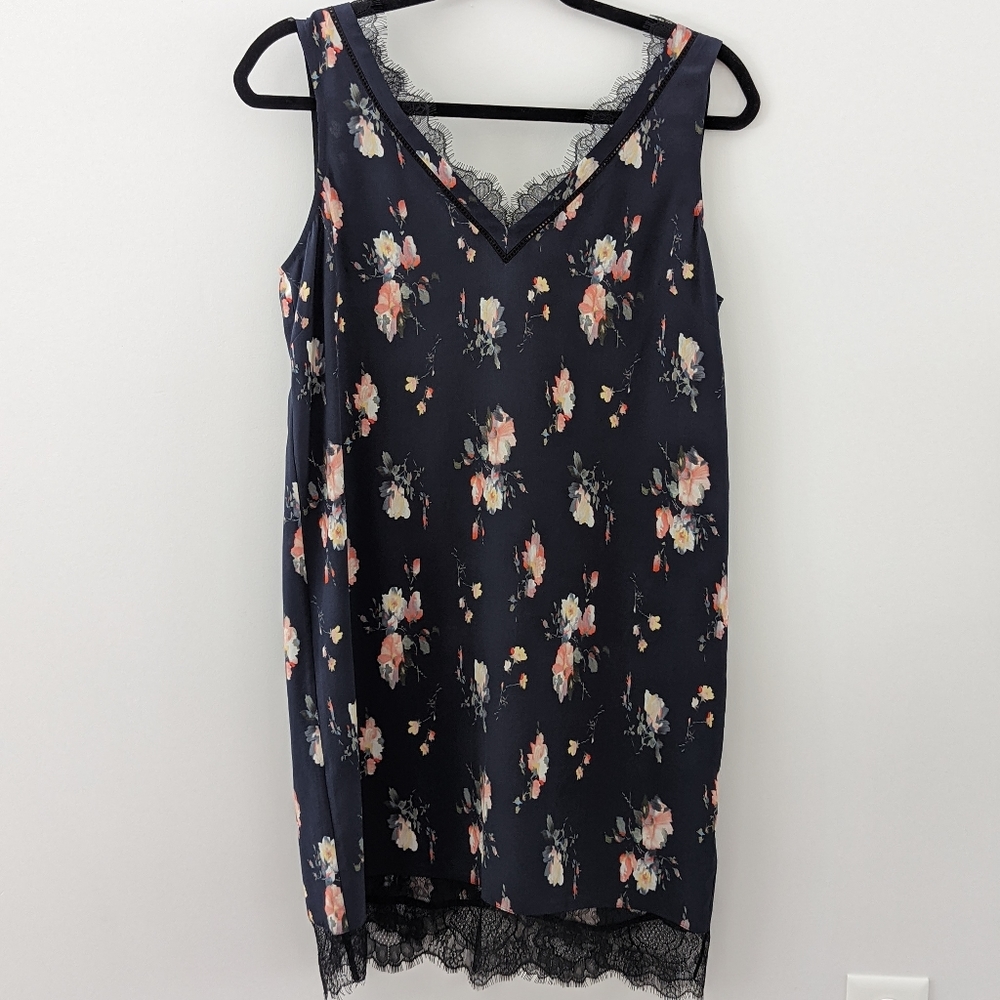 Silk printed dreas